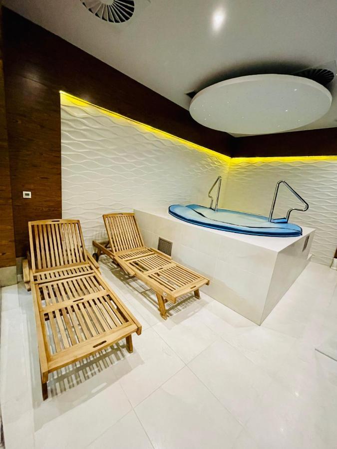 Elite Kwartal Kamienic Apartment